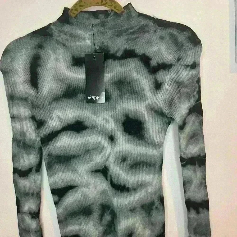 NWT NASTY GAL long sleeve top s/m